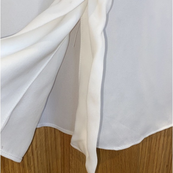 Reiss V-Neck Blouse - Picture 4 of 8